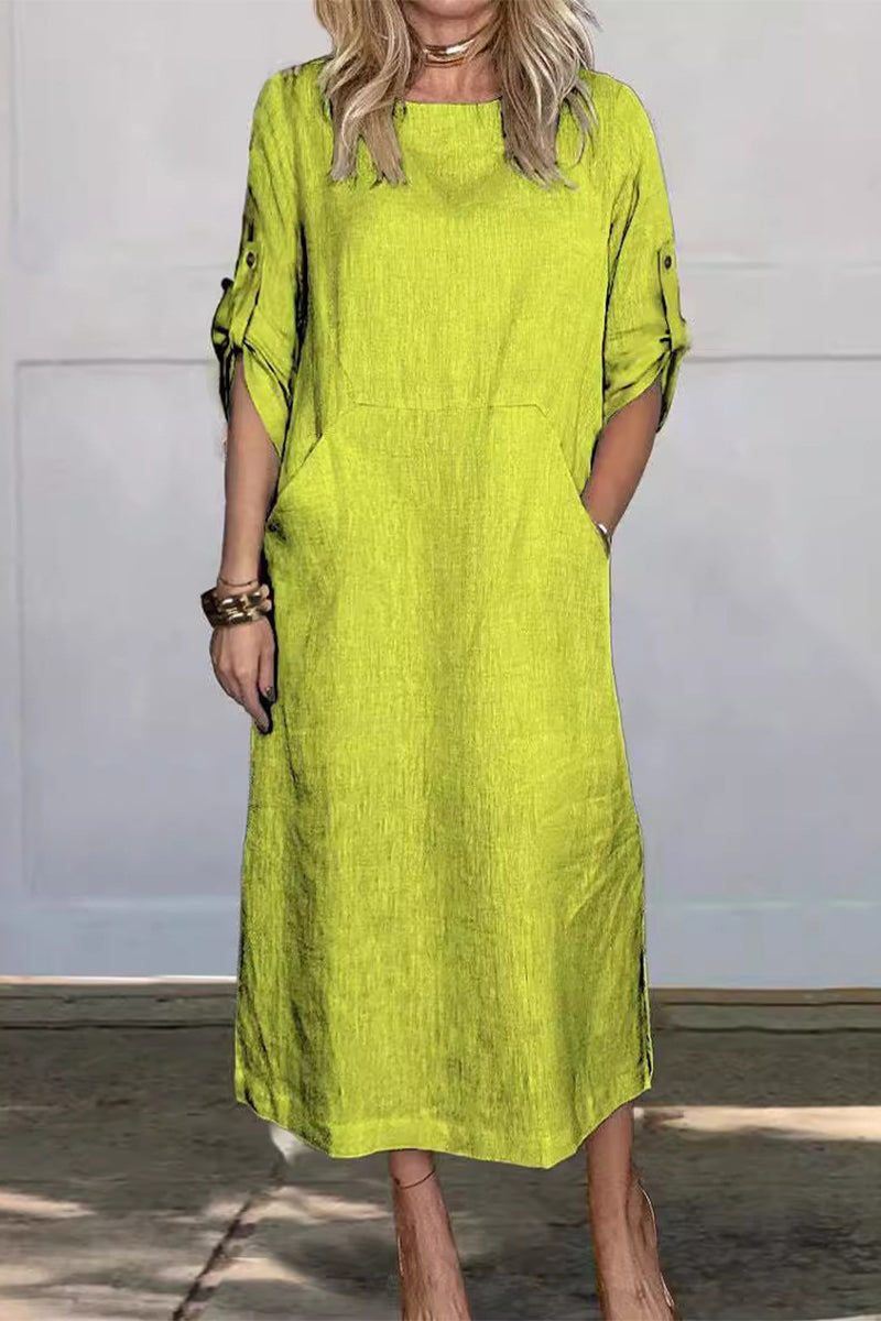Gracefully Styled Dress for Any Occasion