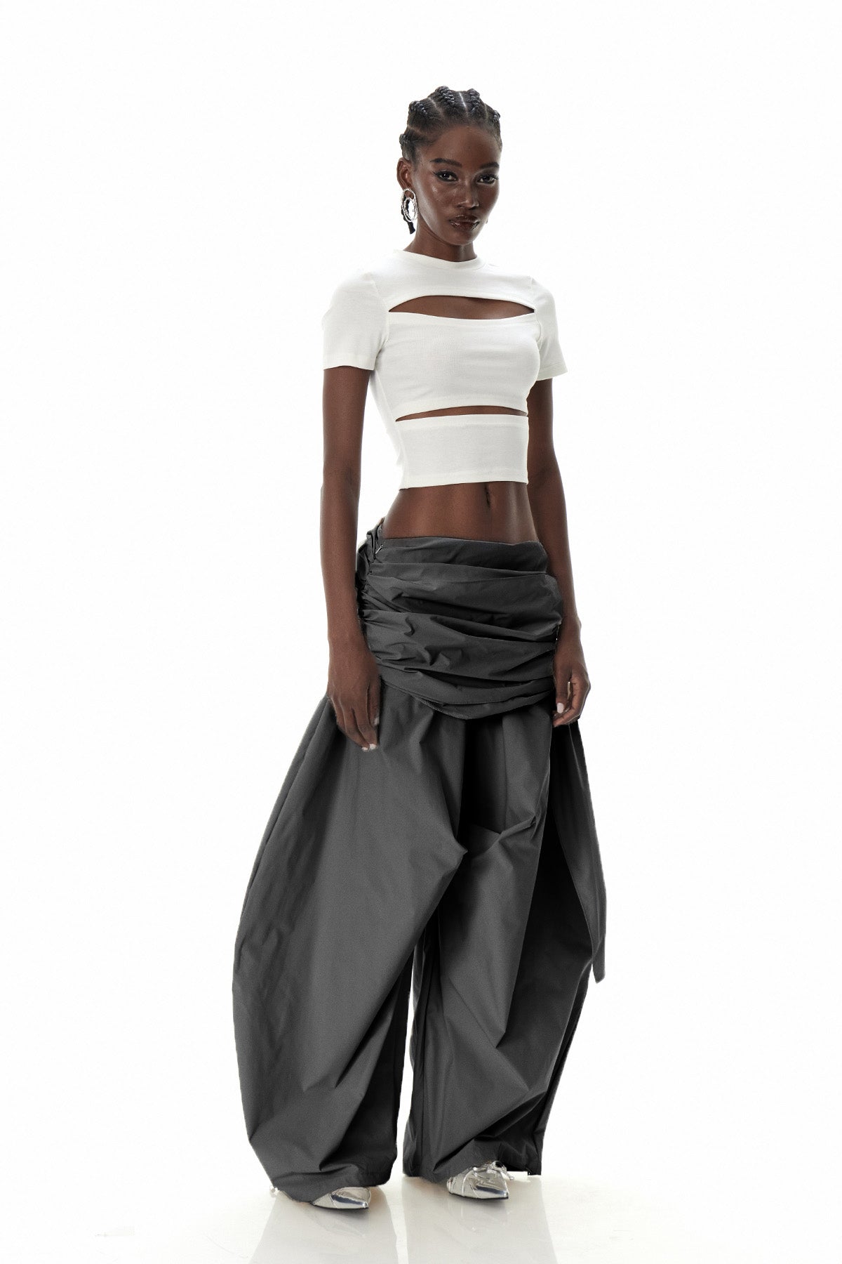 Classic Vintage Pants with a Flattering Fit