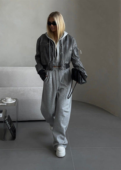 Beautifully Crafted Pants in a Classic Style