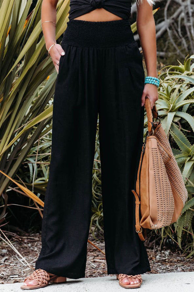 Effortlessly Elegant Garment with a Timeless Design
