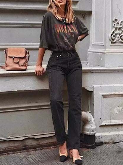 Classic Vintage T-Shirt with a Flattering Fit