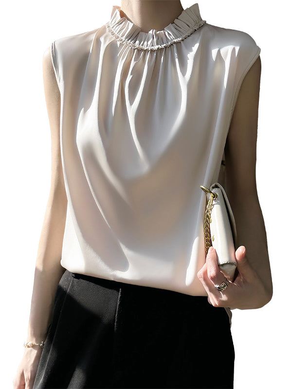 A Vintage Style Top with Delicate Timeless Details