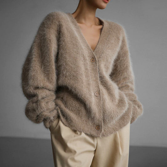 Beautifully Crafted Cardigan in a Classic Style