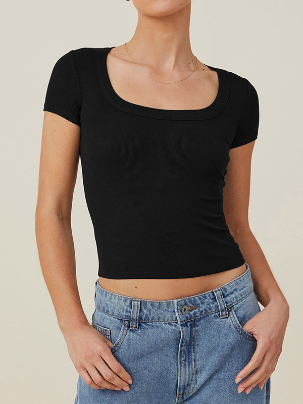 Gracefully Styled T-Shirt for Any Occasion