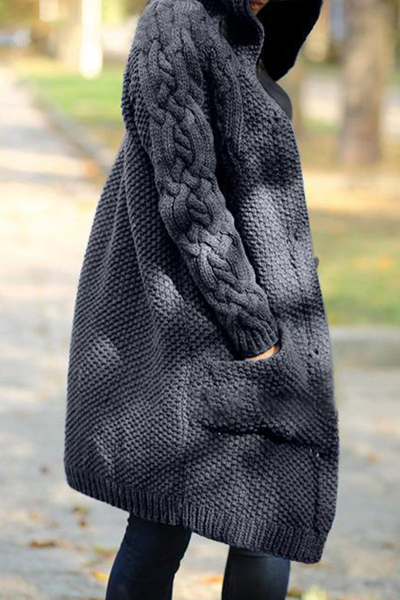 Effortlessly Elegant Cardigan with a Timeless Design