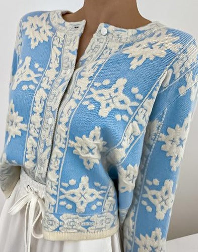 Classic Vintage & Enduringly Stylish Cardigan