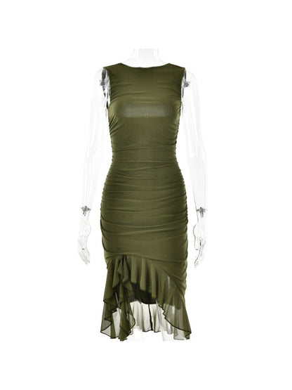 Well Tailored Dress with a Graceful Silhouette