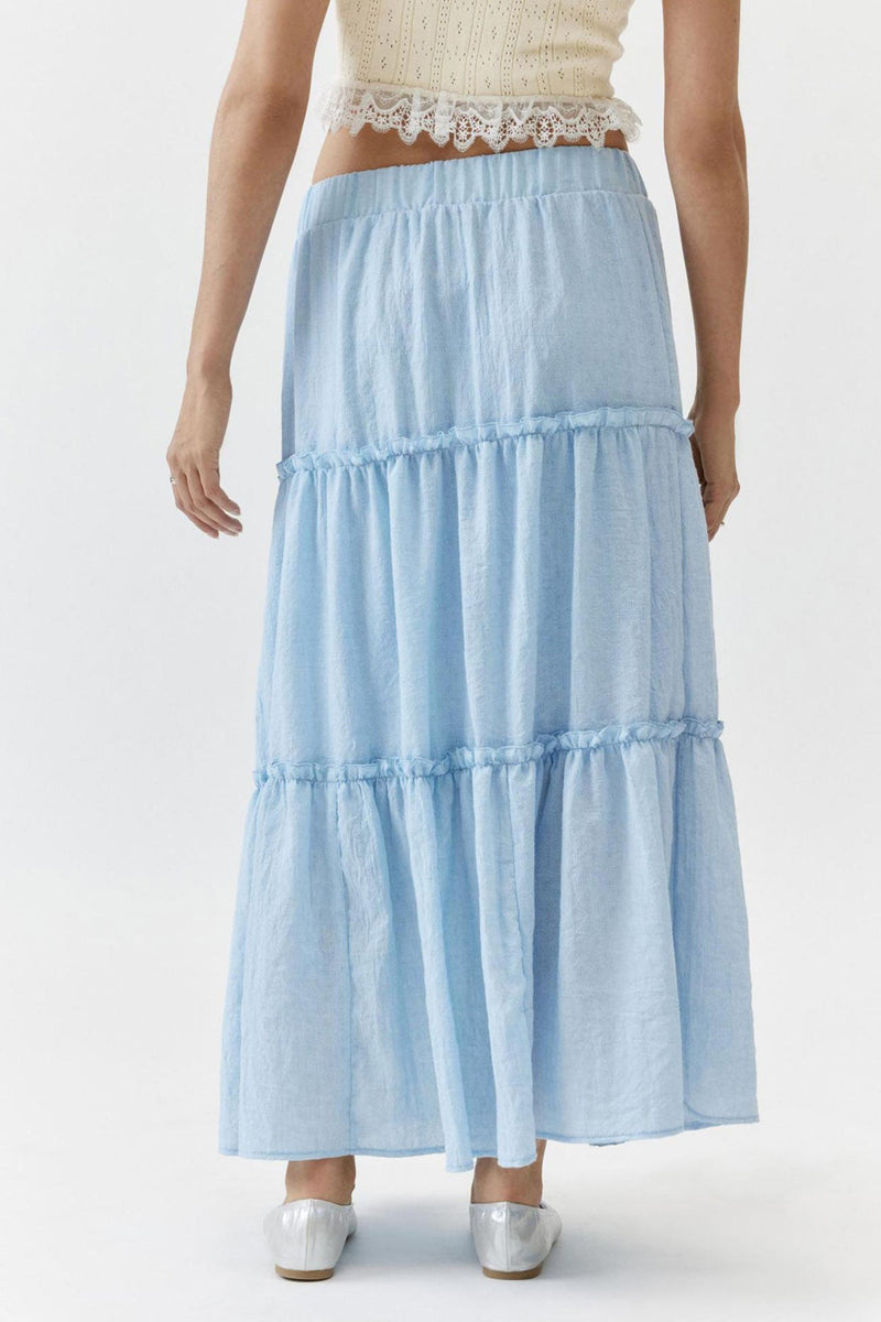 Gracefully Styled Garment for Any Occasion
