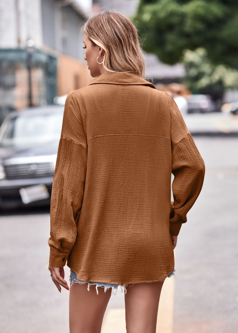 Classic Vintage Shirt with a Flattering Fit