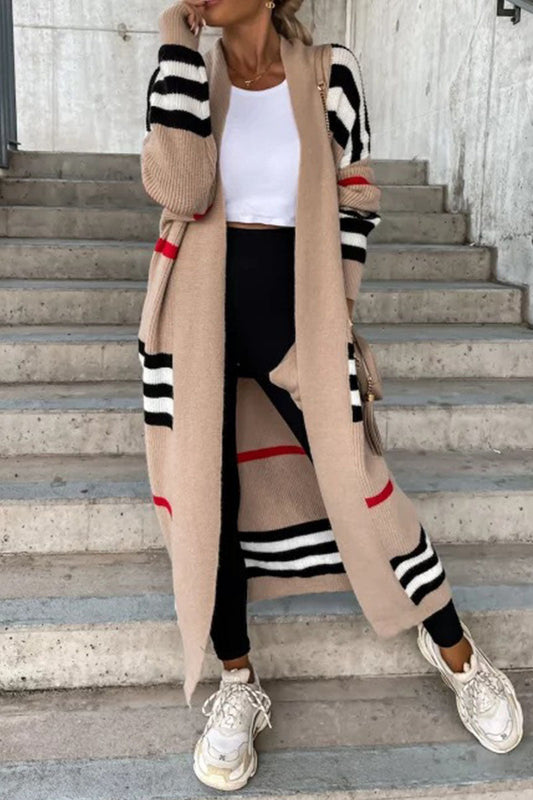 Effortlessly Elegant Cardigan with a Timeless Design