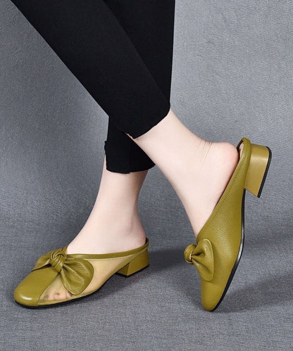 Classic Vintage Sandals with a Flattering Fit