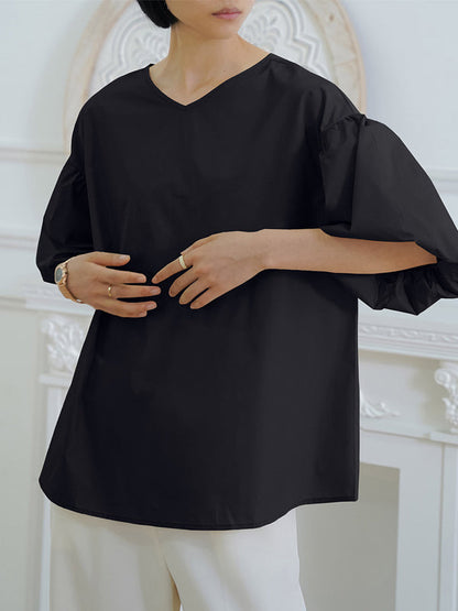 Beautifully Crafted Blouse in a Classic Style
