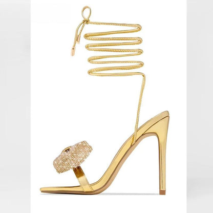 Well Tailored Sandals with a Graceful Silhouette