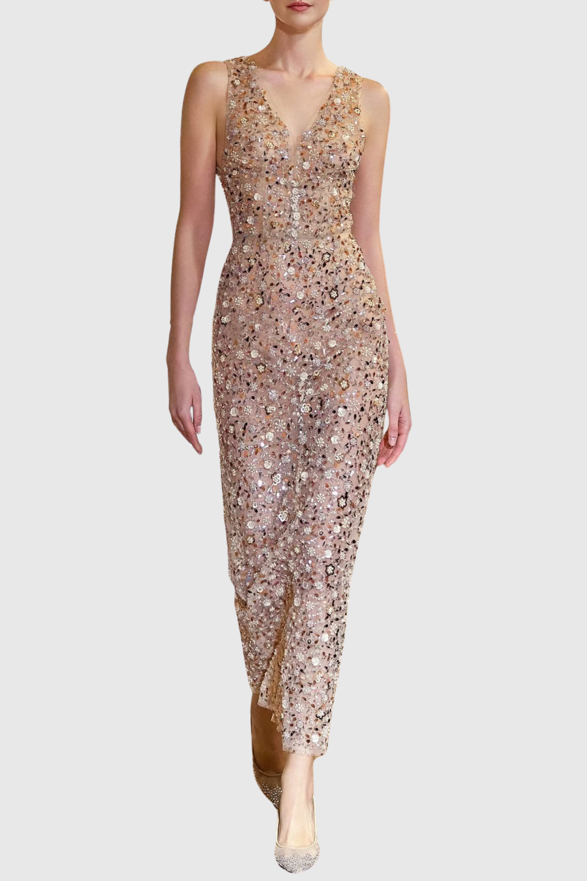 Beautifully Crafted Dress in a Classic Style