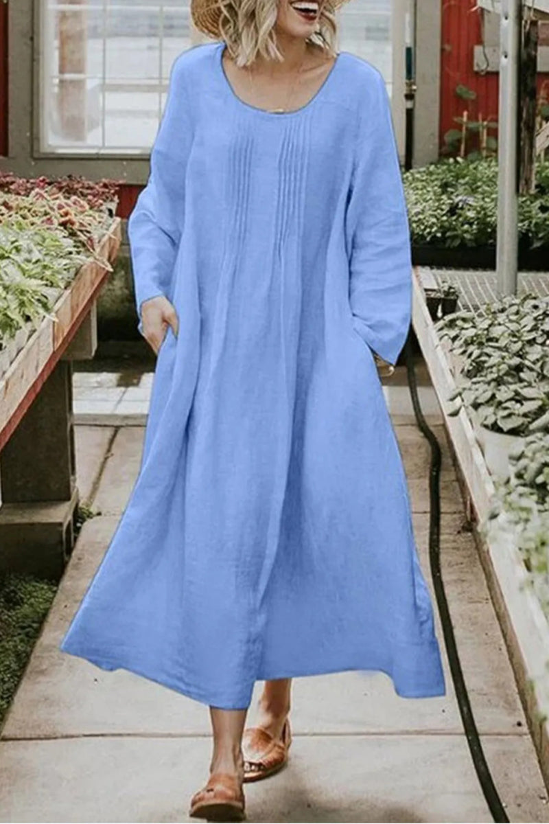 Beautifully Finished Dress in a Timeless Design