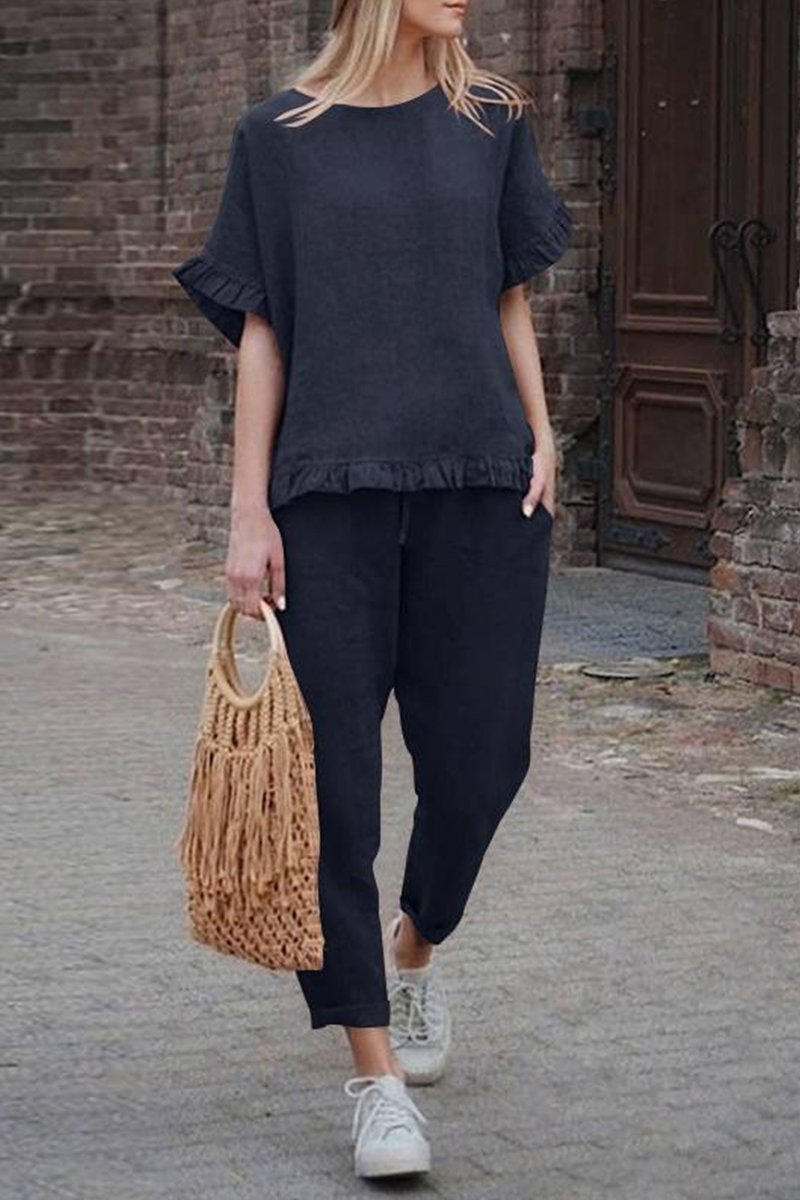 Gracefully Styled Garment for Any Occasion