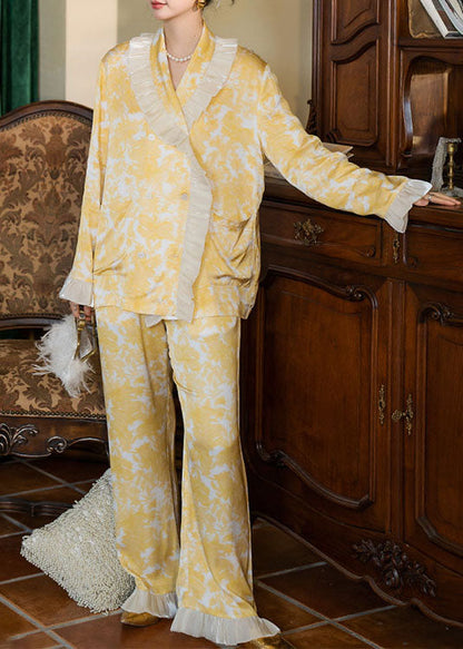 Beautifully Finished Garment in a Timeless Design