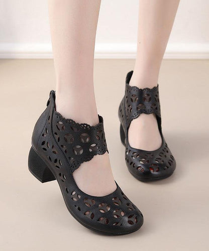 A Vintage Style Heels with Delicate Timeless Details