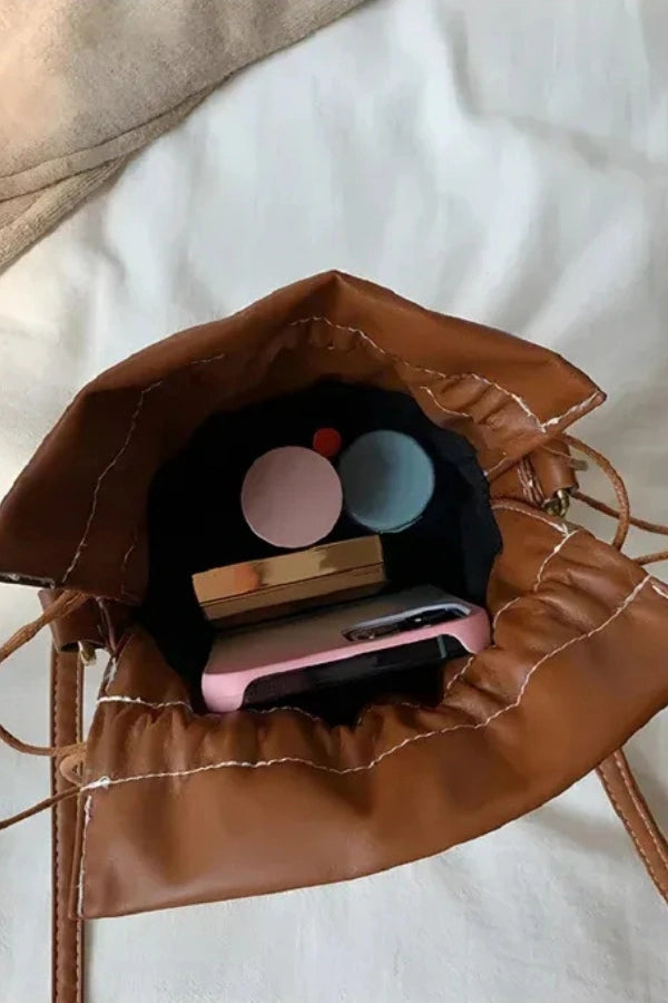 A Vintage Style Bag with Delicate Timeless Details