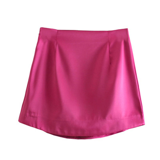 Gracefully Styled Garment for Any Occasion