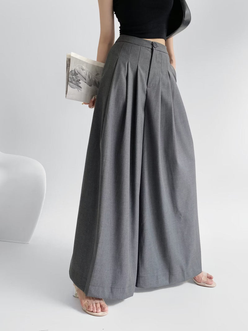 Beautifully Crafted Pants in a Classic Style