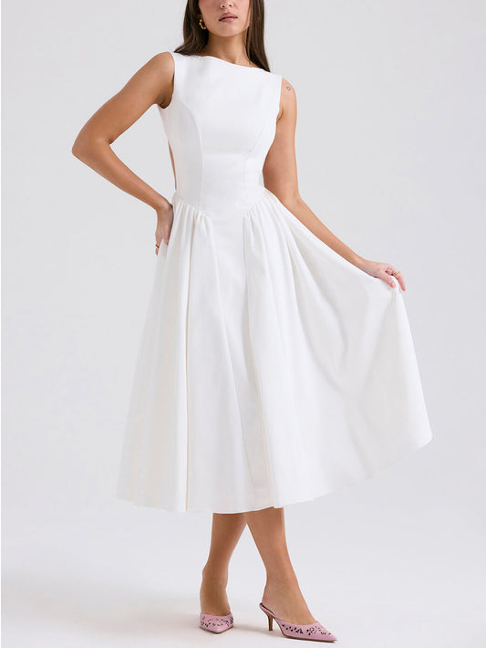 Gracefully Styled Dress for Any Occasion