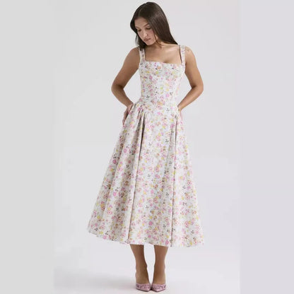 Classic Vintage & Enduringly Stylish Dress
