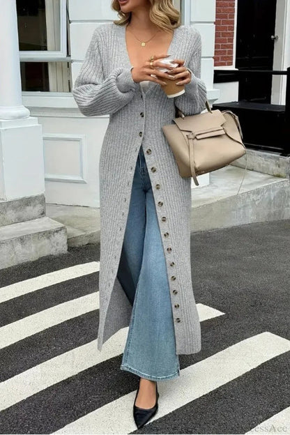 Gracefully Styled Coat for Any Occasion