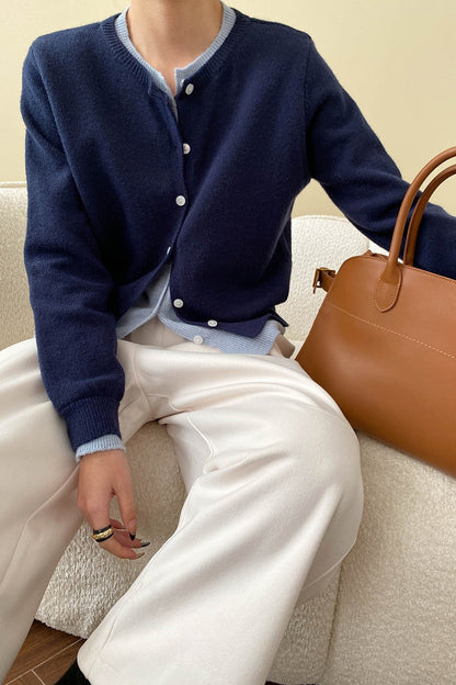 Elegantly Styled Cardigan for Everyday Wear