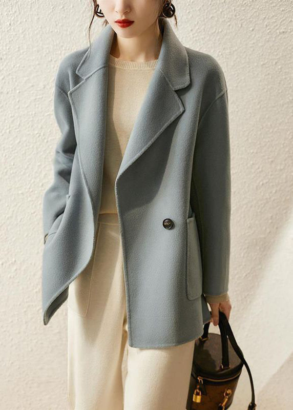 Gracefully Styled Coat for Any Occasion