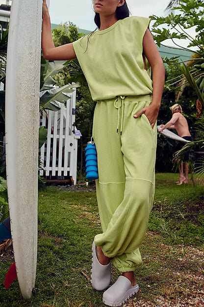 Effortlessly Elegant Garment with a Timeless Design