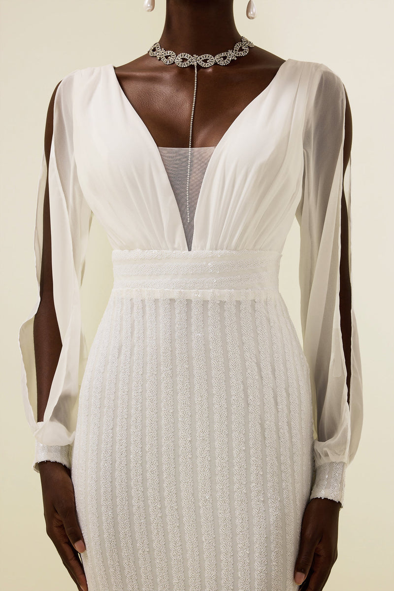A Vintage Style Dress with Delicate Timeless Details