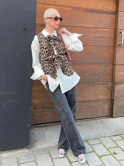 Classic Vintage Top with a Flattering Fit