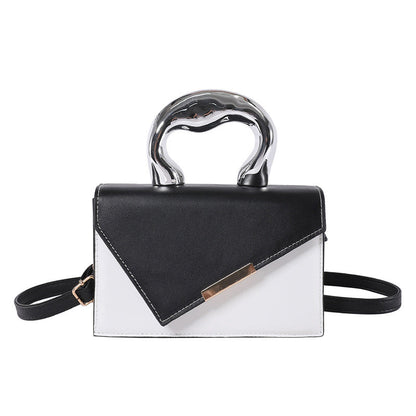 Sophisticated Bag with a Clean Classic Look