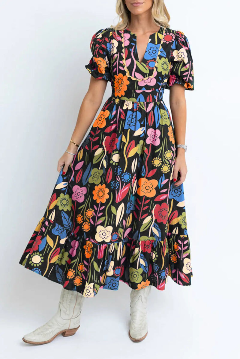 Well Tailored Dress with a Graceful Silhouette