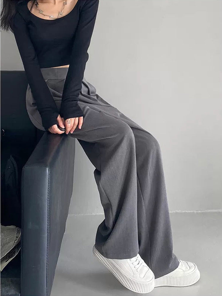A Vintage Style Pants with Delicate Timeless Details