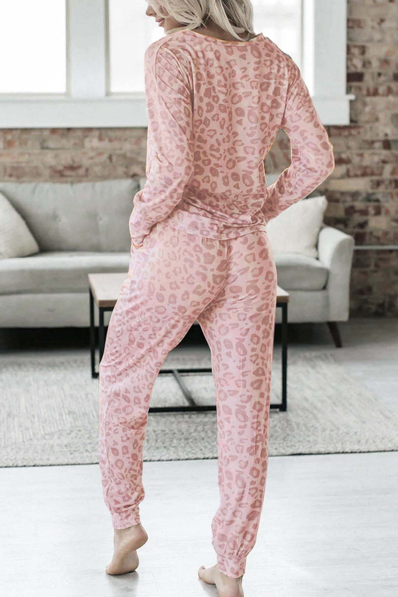 Sophisticated Garment with a Clean Classic Look