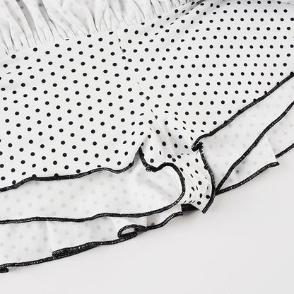 Well Tailored Garment with a Graceful Silhouette