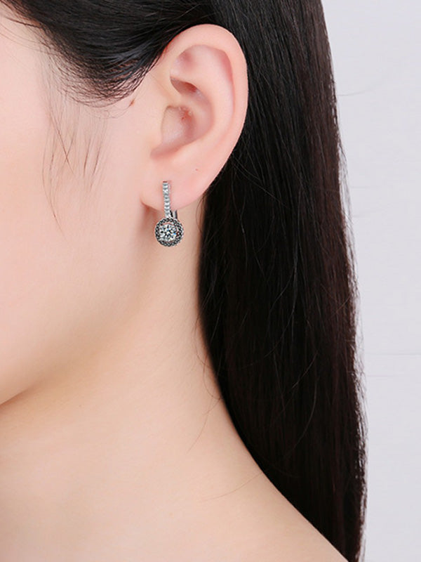 Beautifully Crafted Garment in a Classic Style