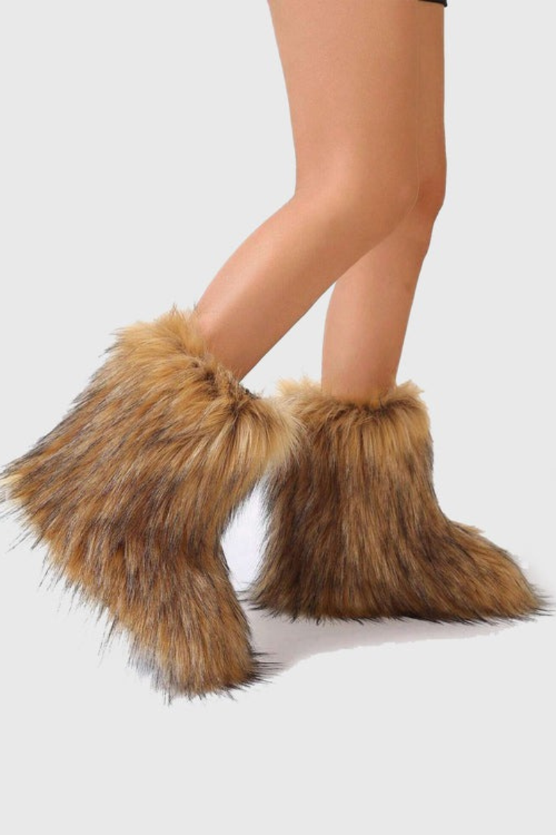 Classic Vintage Boots with a Flattering Fit
