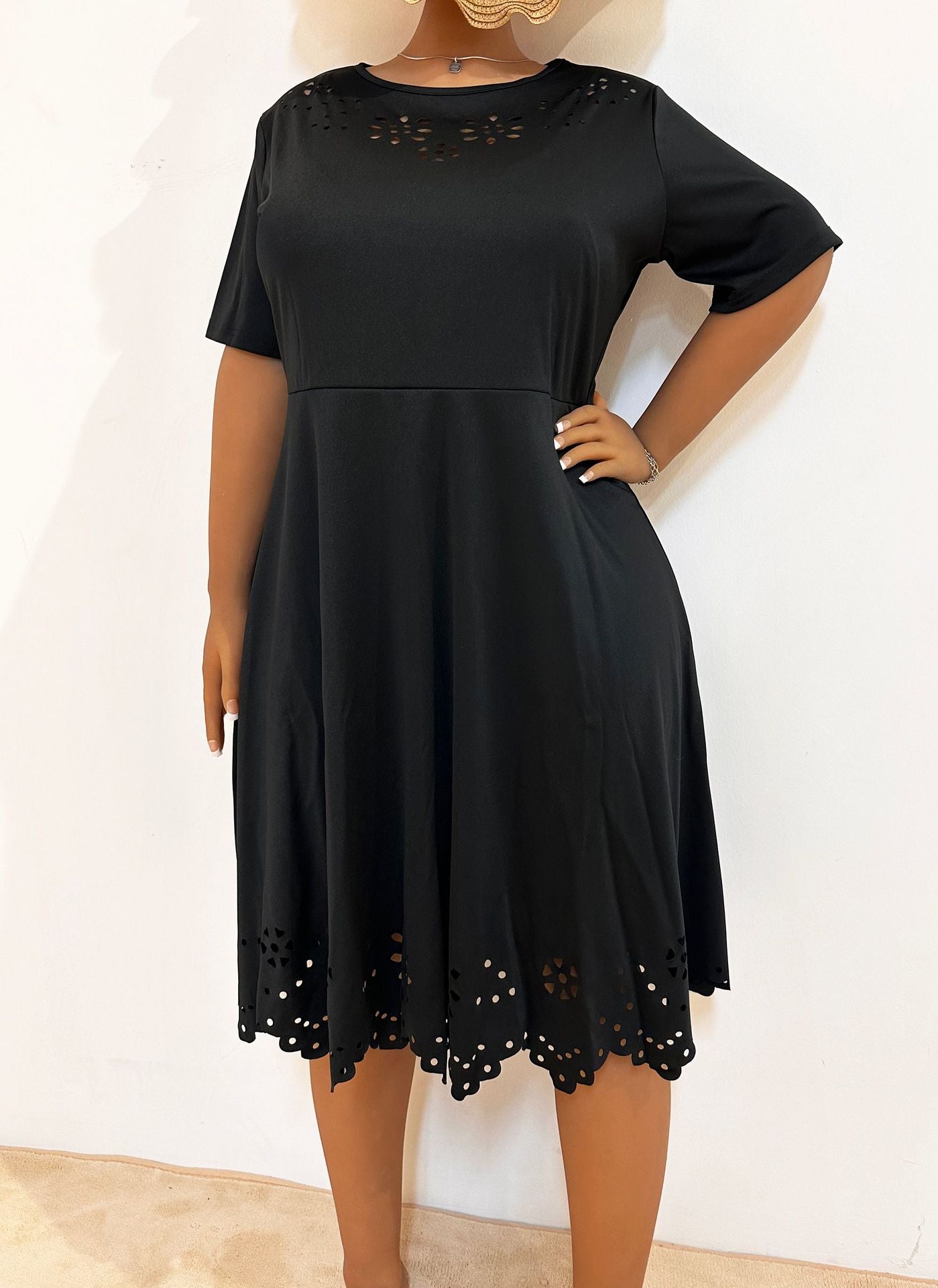 Beautifully Crafted Dress in a Classic Style
