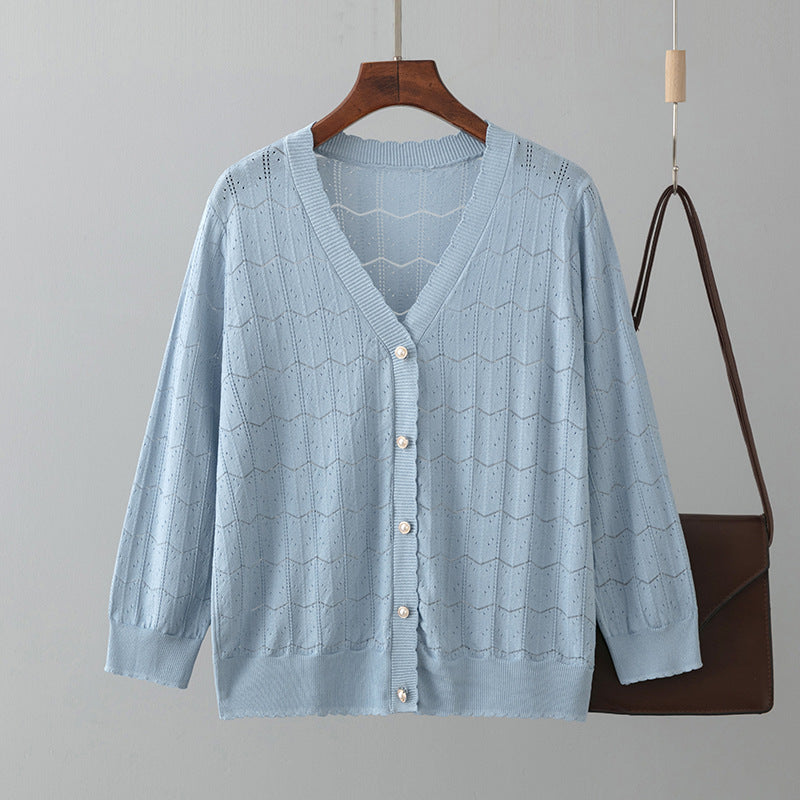 Effortlessly Elegant Cardigan with a Timeless Design