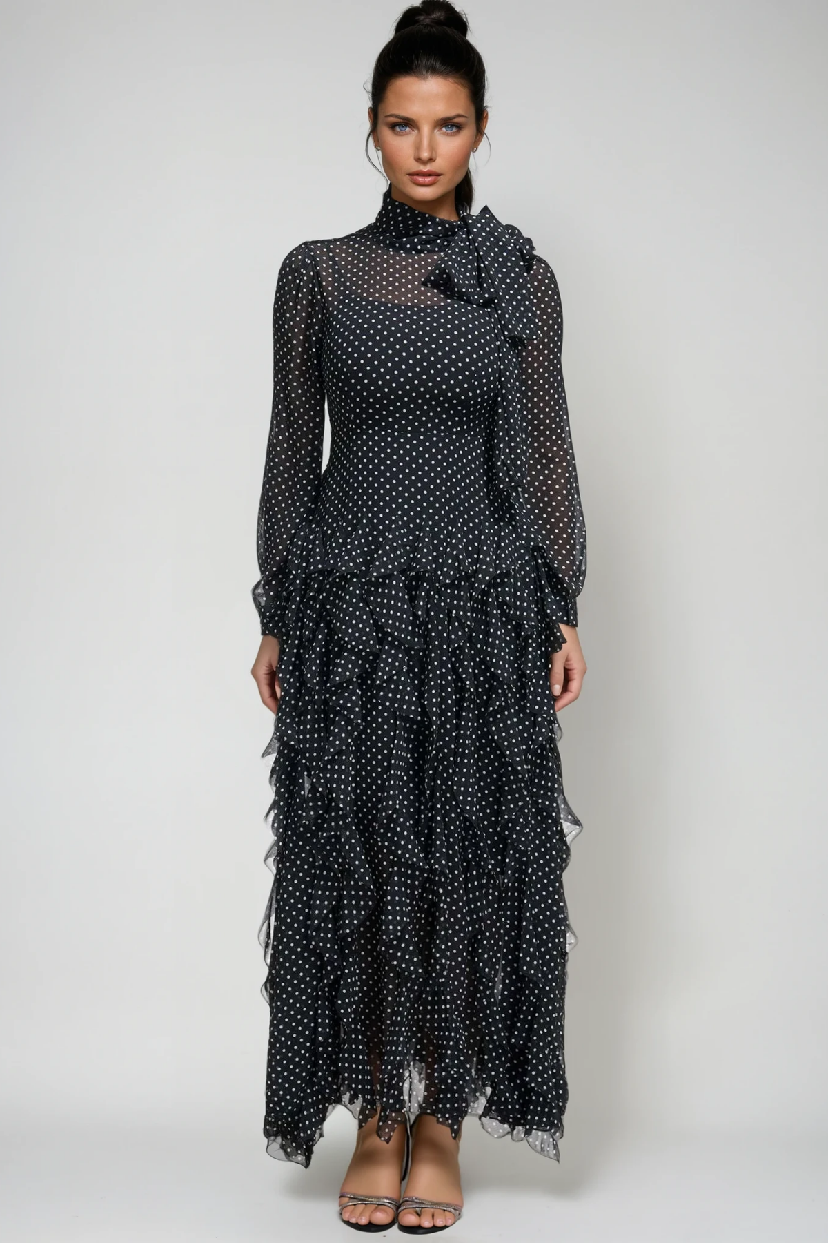 Classic Vintage & Enduringly Stylish Dress