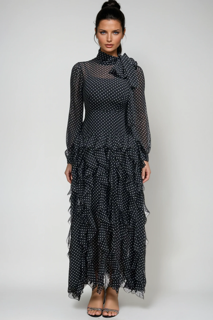Classic Vintage & Enduringly Stylish Dress