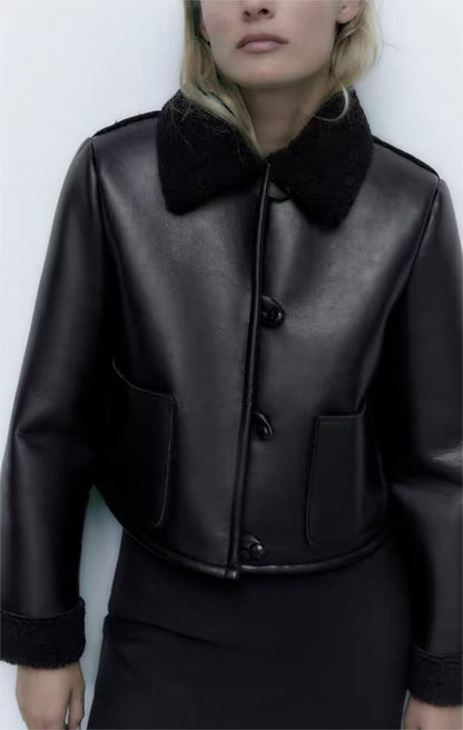 Beautifully Finished Coat in a Timeless Design