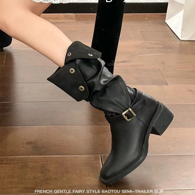 Beautifully Finished Boots in a Timeless Design
