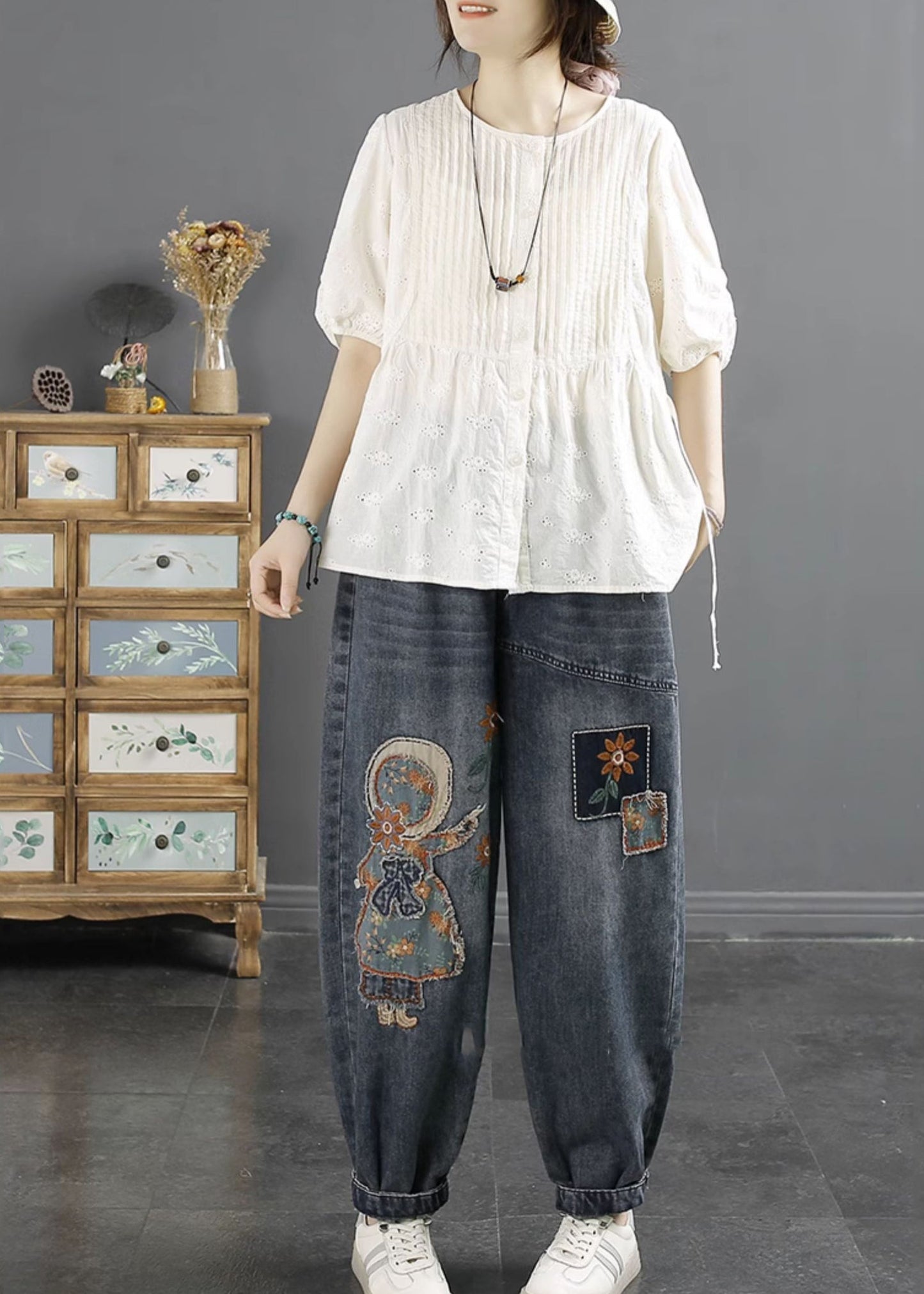 Gracefully Styled Pants for Any Occasion