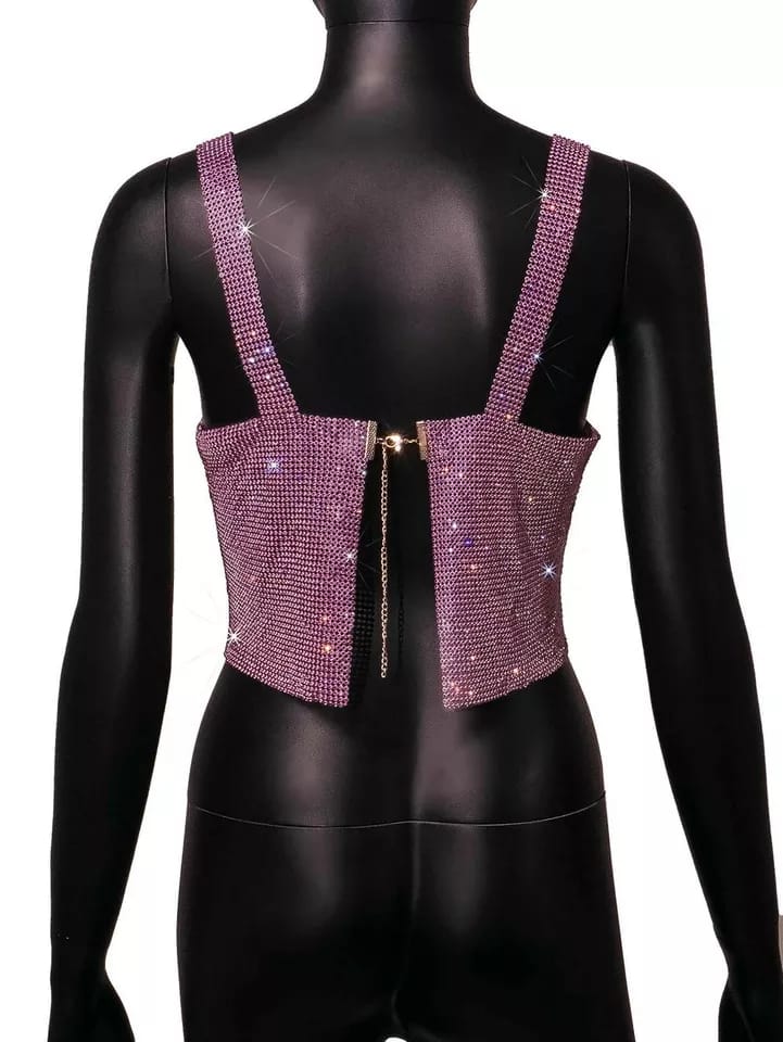 Classic Vintage Top with a Flattering Fit