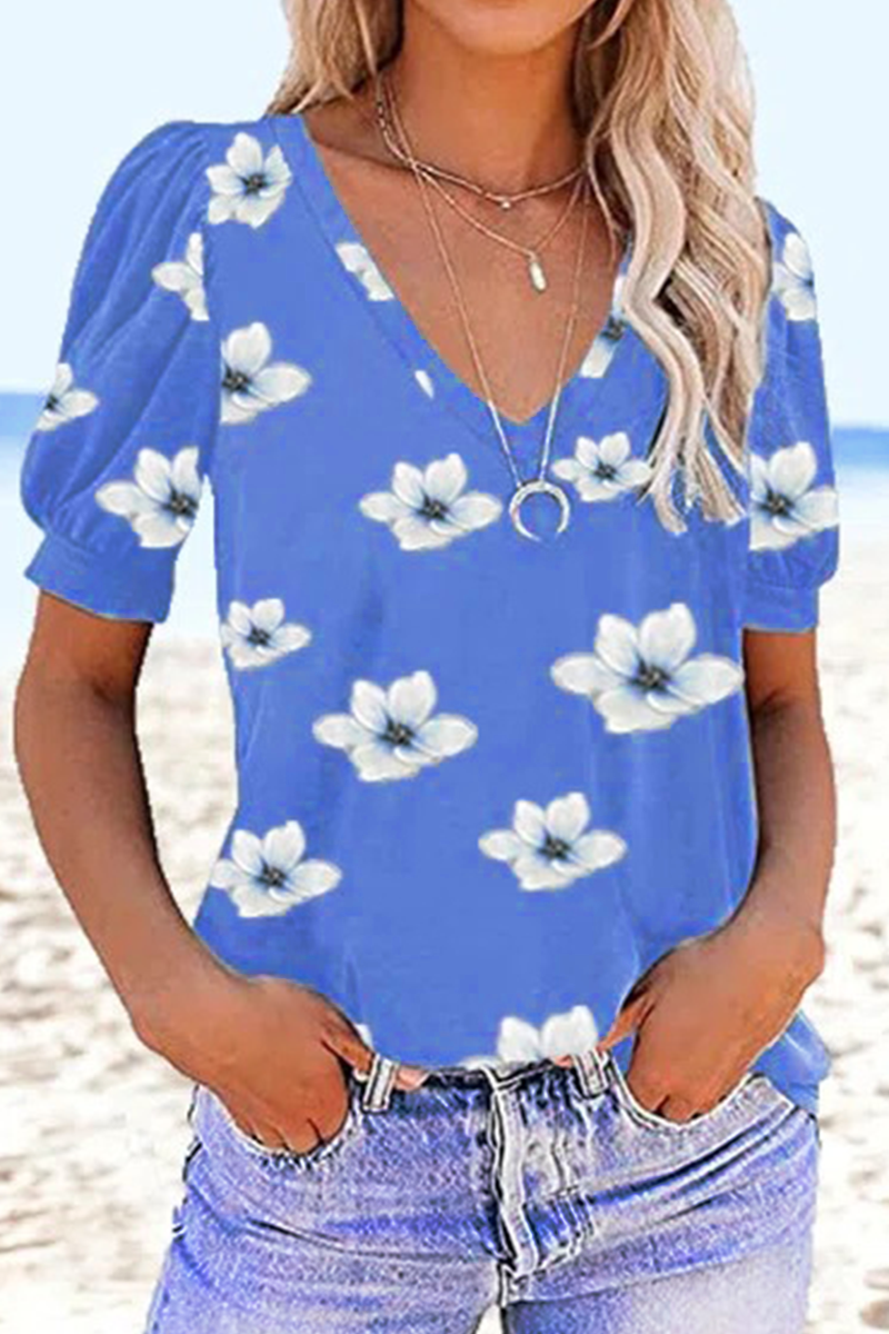 Gracefully Styled T-Shirt for Any Occasion