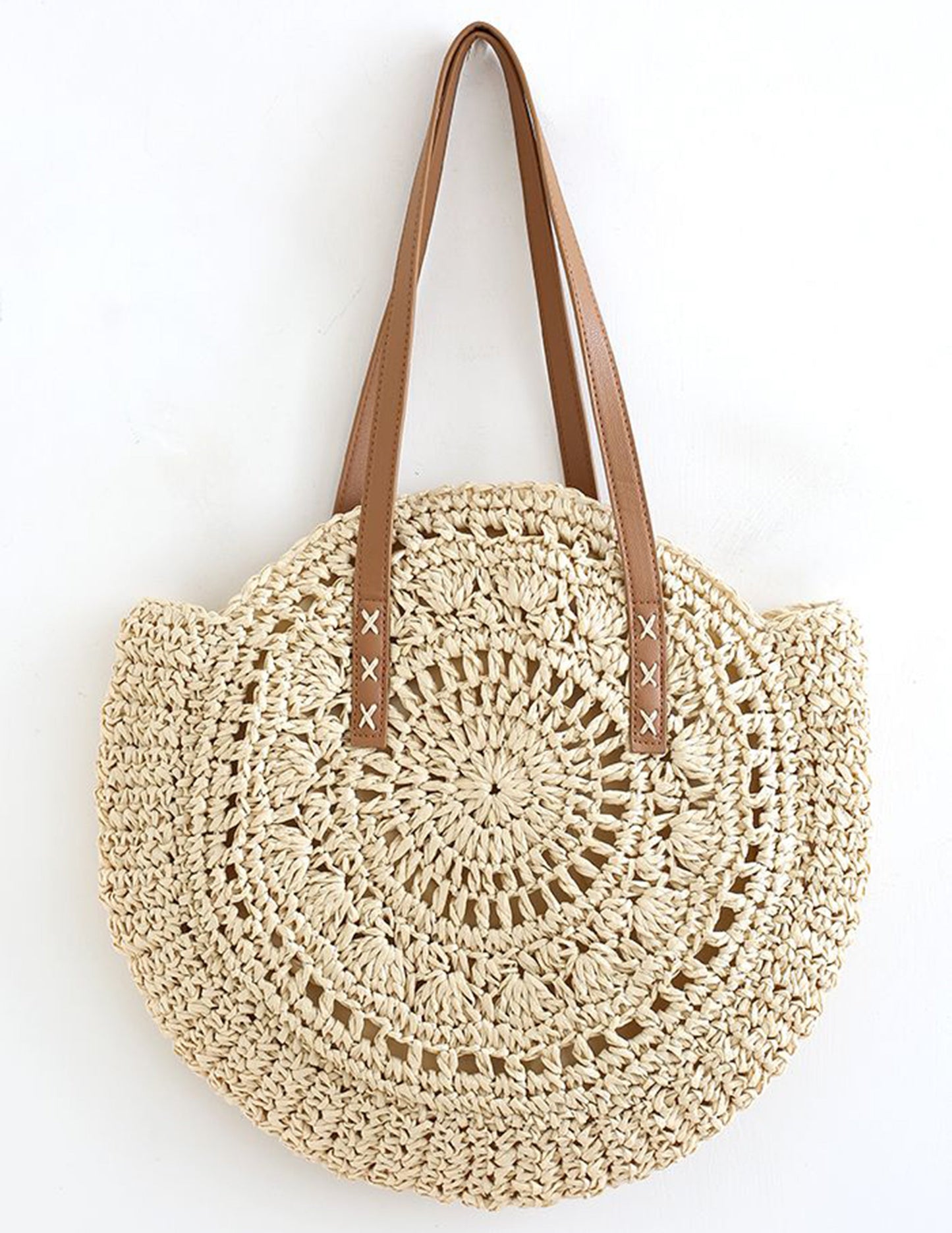 Gracefully Styled Bag for Any Occasion